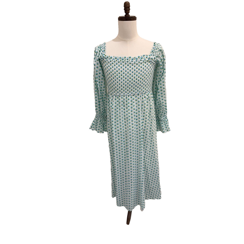 Elizabeth Wilson Dress - Super Comfortable, Pouffy Sleeves, Fully Smocked